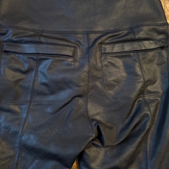 ATHLETA DELANCEY GLEAM TIGHT - Picture 5 of 5